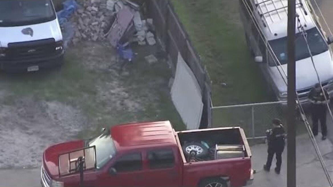 4-year-old dead after reportedly climbing into vehicle in north Houston