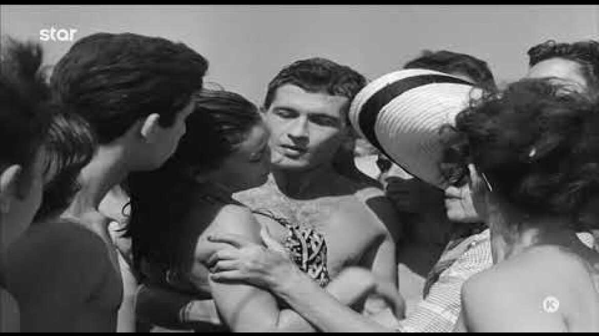 Η ΘΕΙΑ ΑΠΟ ΤΟ ΣΙΚΑΓΟ ( ΤΟ ΤΡΙΤΟ ΚΑΝΑΤΙ )