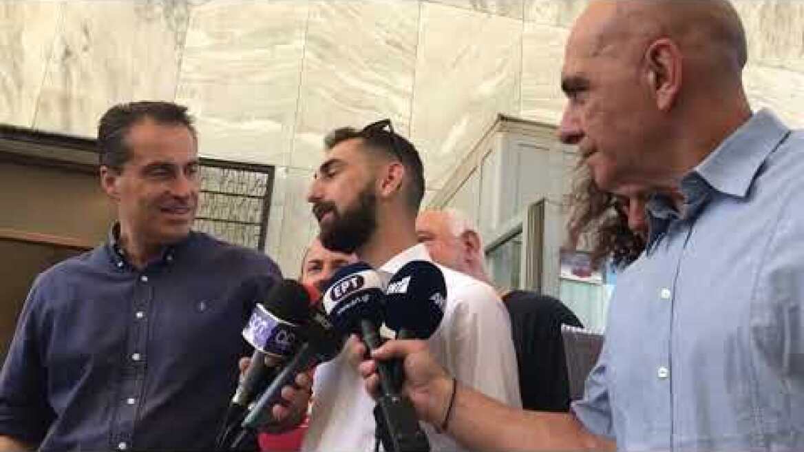 Νίκος Αλέφαντος