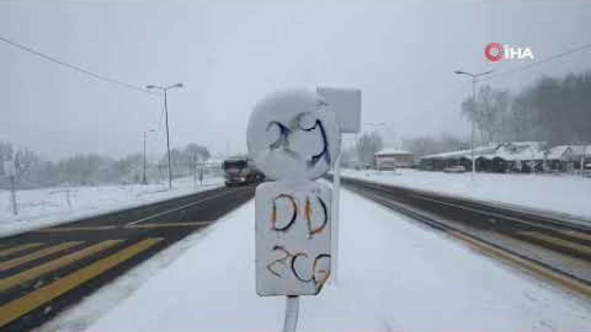 Kar yağışı kazayı beraberinde getirdi!