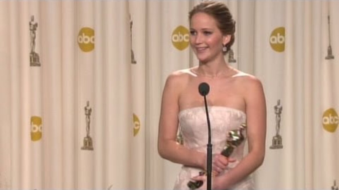 Raw: Jennifer Lawrence backstage after 2013 Oscar win