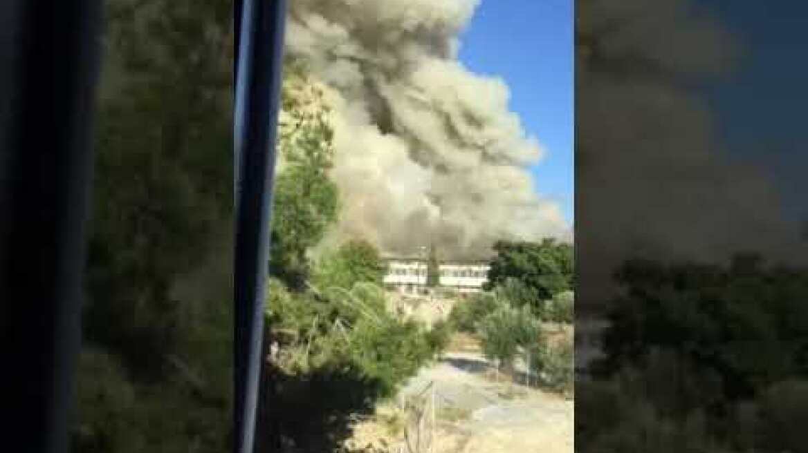 Φωτιά στο Πανεπιστήμιο 4