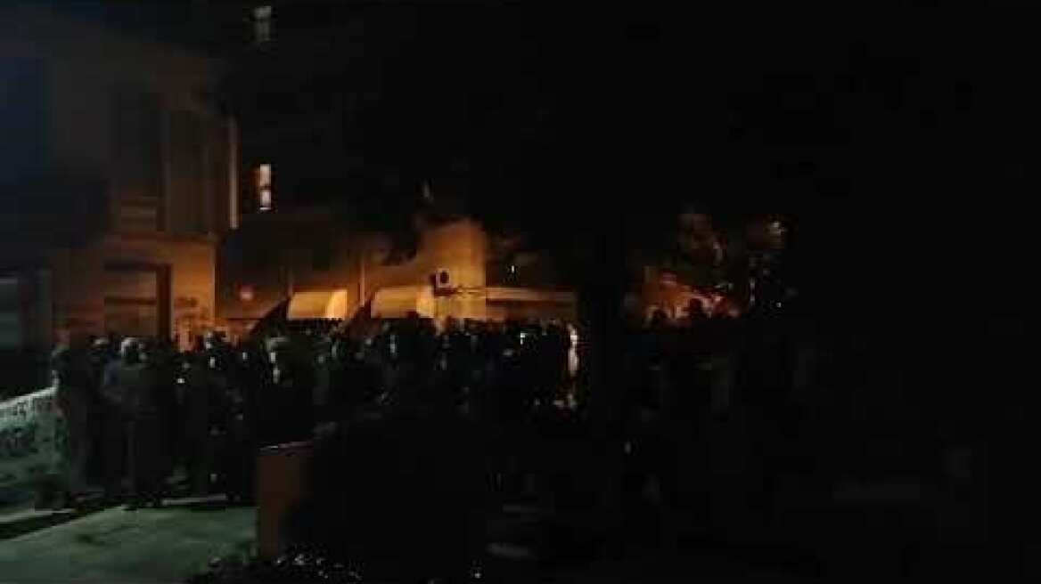 Πάτρα - Συγκέντρωση στο Μνημείο Τεμπονέρα