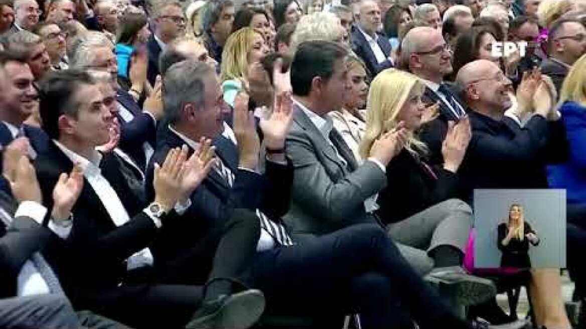 Ο Μητσοτάκης για τα αστακοκάραβα του Κασσελάκη