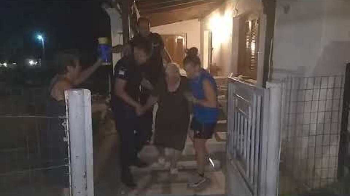 Χαμηλό Ροδόπης: Βοήθεια ΕΛΑΣ σε κόσμο (1)