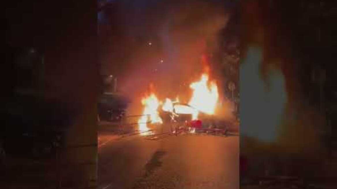 Clashes in Paris over teen death