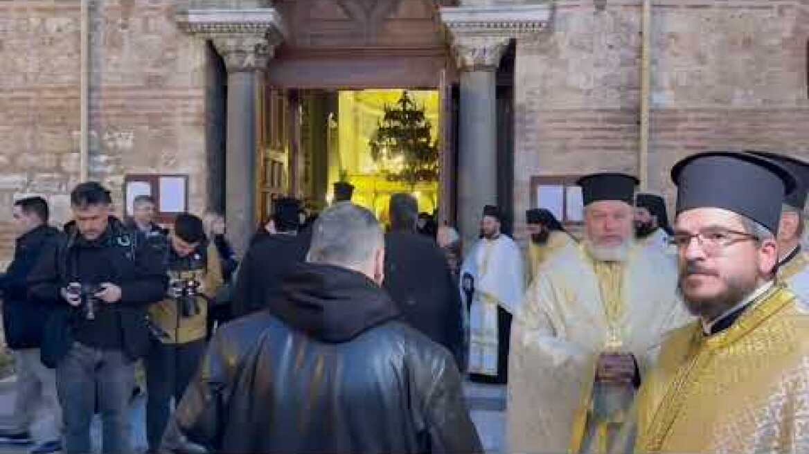 Λαϊκό προσκύνημα του μακαριστού Άνθιμου (2)