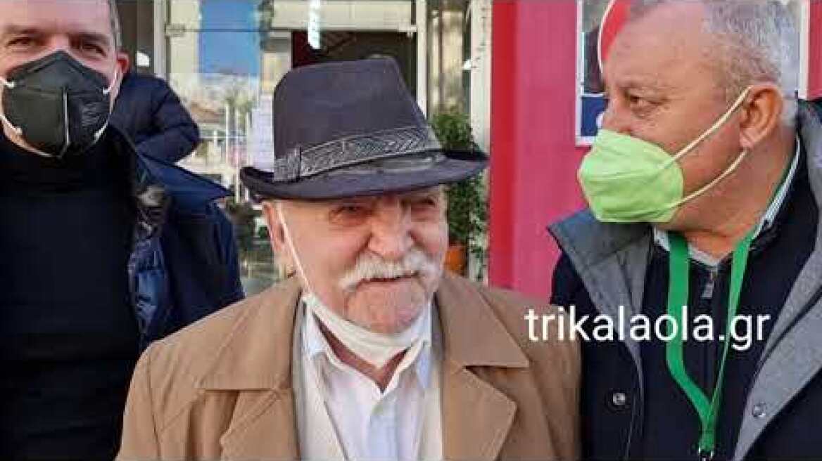 Τρίκαλα παππούς 101 ετών ψήφισε σήμερα ΠΑΣΟΚ εκλογές ανάδειξη Προέδρου ΚΙΝΑΛ Κυριακή 12-12-2021