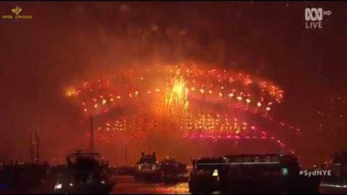 Full Sydney New Year's Eve Fireworks 01/01/2019