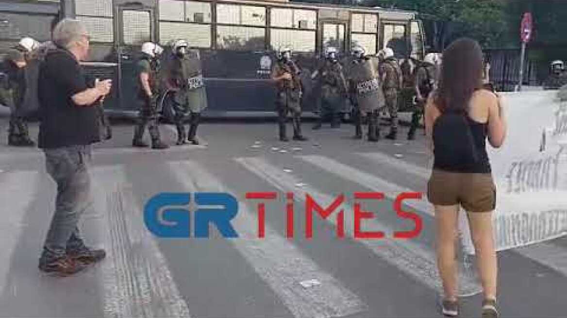 Πορεία αλληλεγγύης στο λαό της Γαλλίας