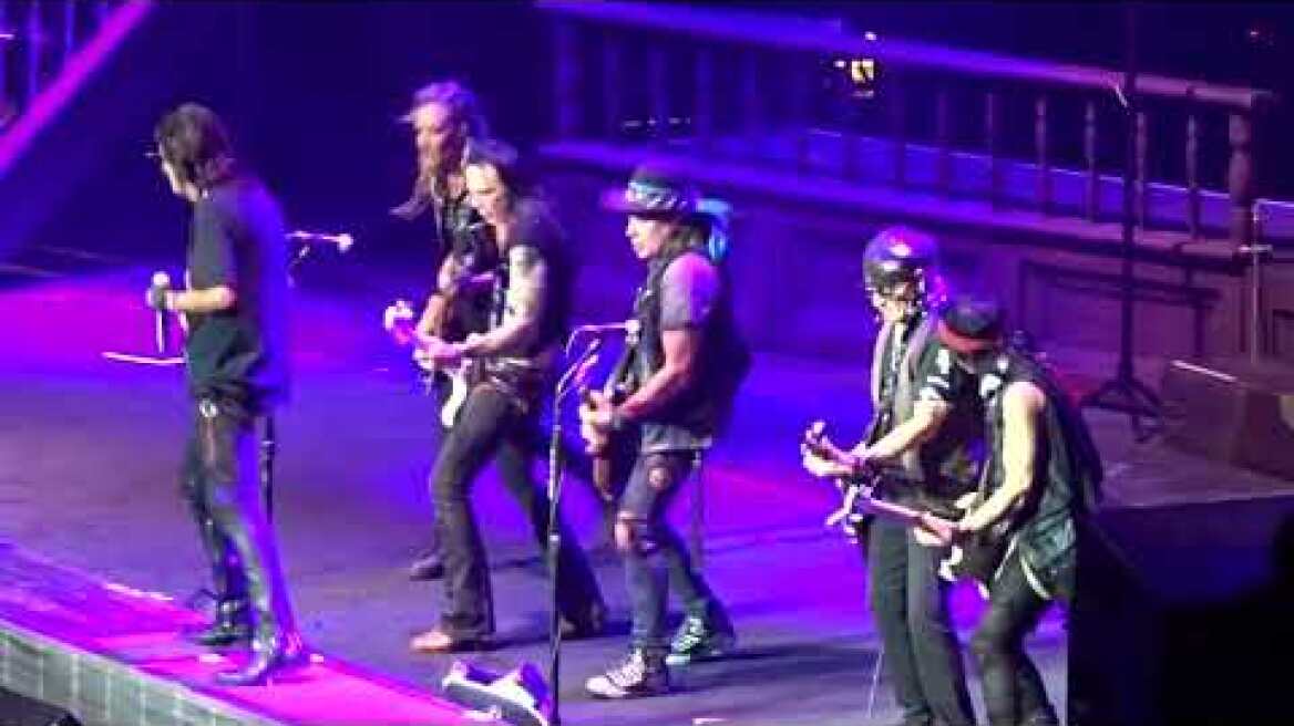 Alice Cooper - Paranoid - The O2, London - 25-07-25