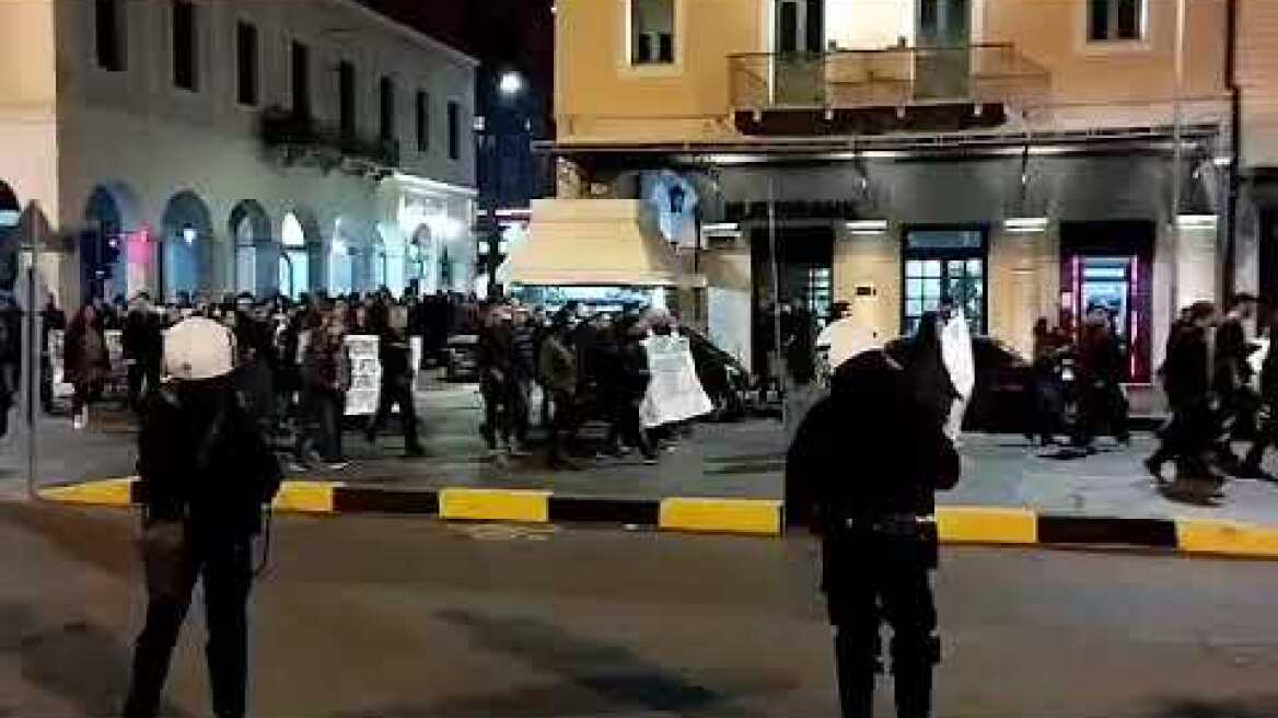 ΠΑΤΡΑ - ΠΟΡΕΙΑ ΓΙΑ ΤΑ ΤΕΜΠΗ