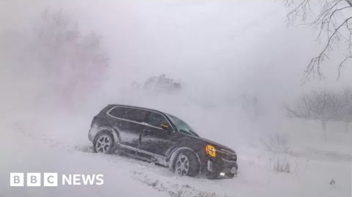 Fatal winter storm leaves millions without power in North America with -45C temperatures - BBC News