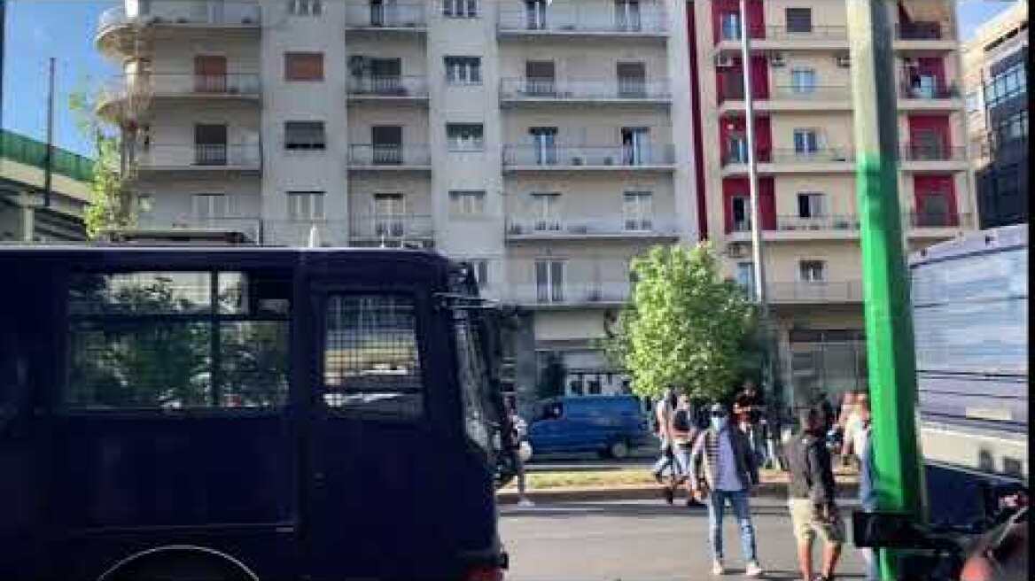 Ένταση έξω από το Εφετείο