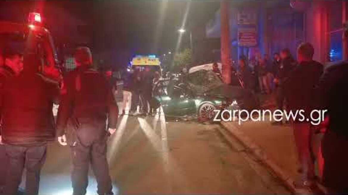 Τροχαίο με απεγκλωβισμό στον Κουμπέ