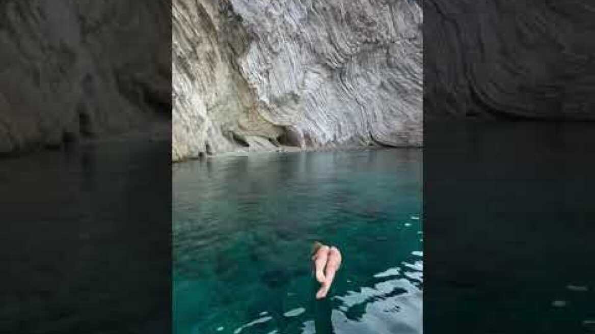 Τα βίντεο της Κλέλιας Ανδριολάτου από τις διακοπές της (1)