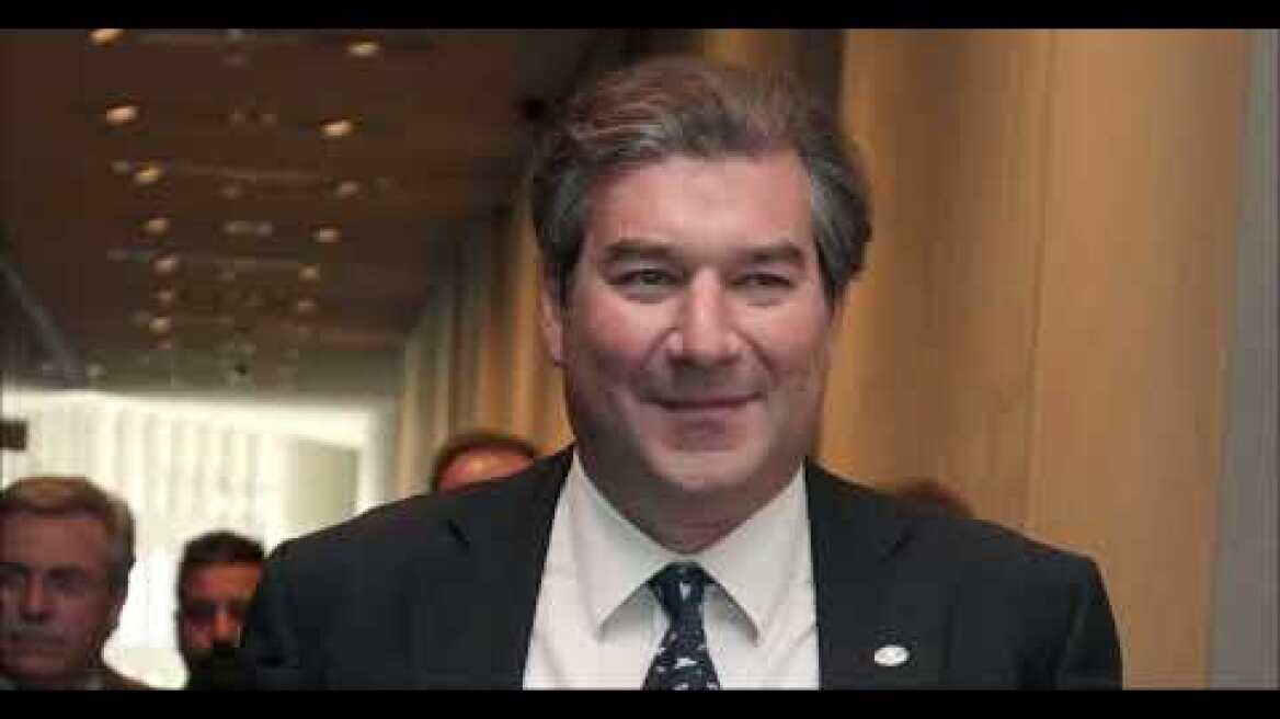 Ο Νίκος Καραχάλιος στον Γιώργο Ευγενίδη