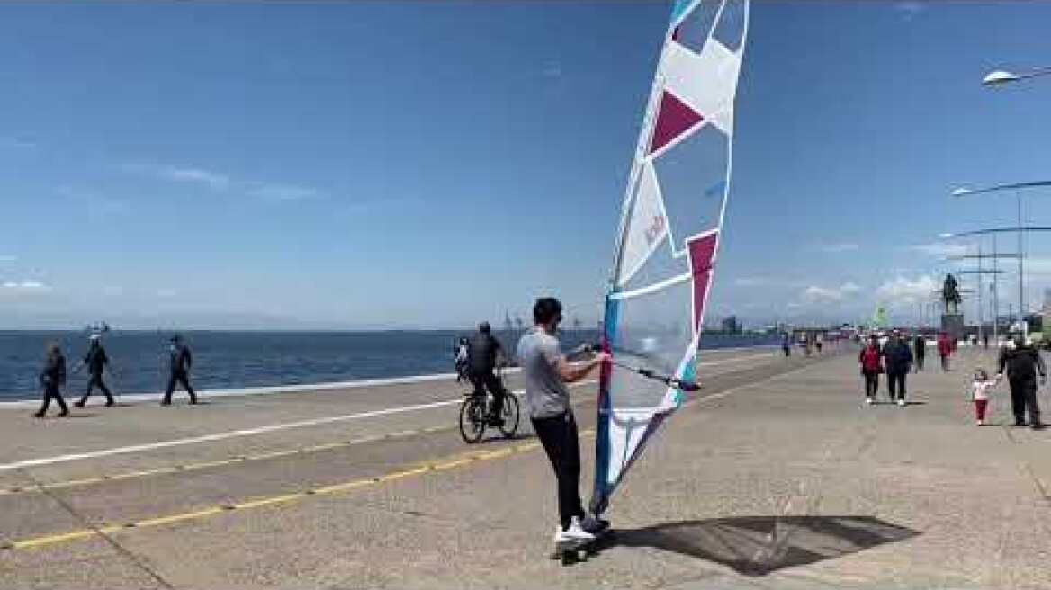 Thestival.gr Windsurfers βγήκαν στη στεριά