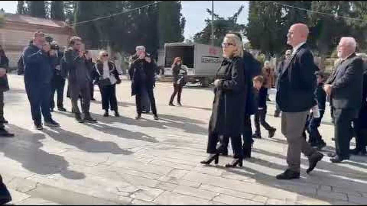 Το τελευταίο αντίο στον Αναστάσιο Παπαηγούρα