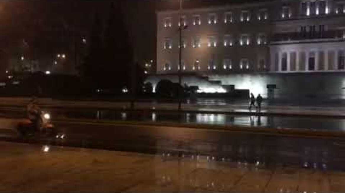 Σύνταγμα χιόνι