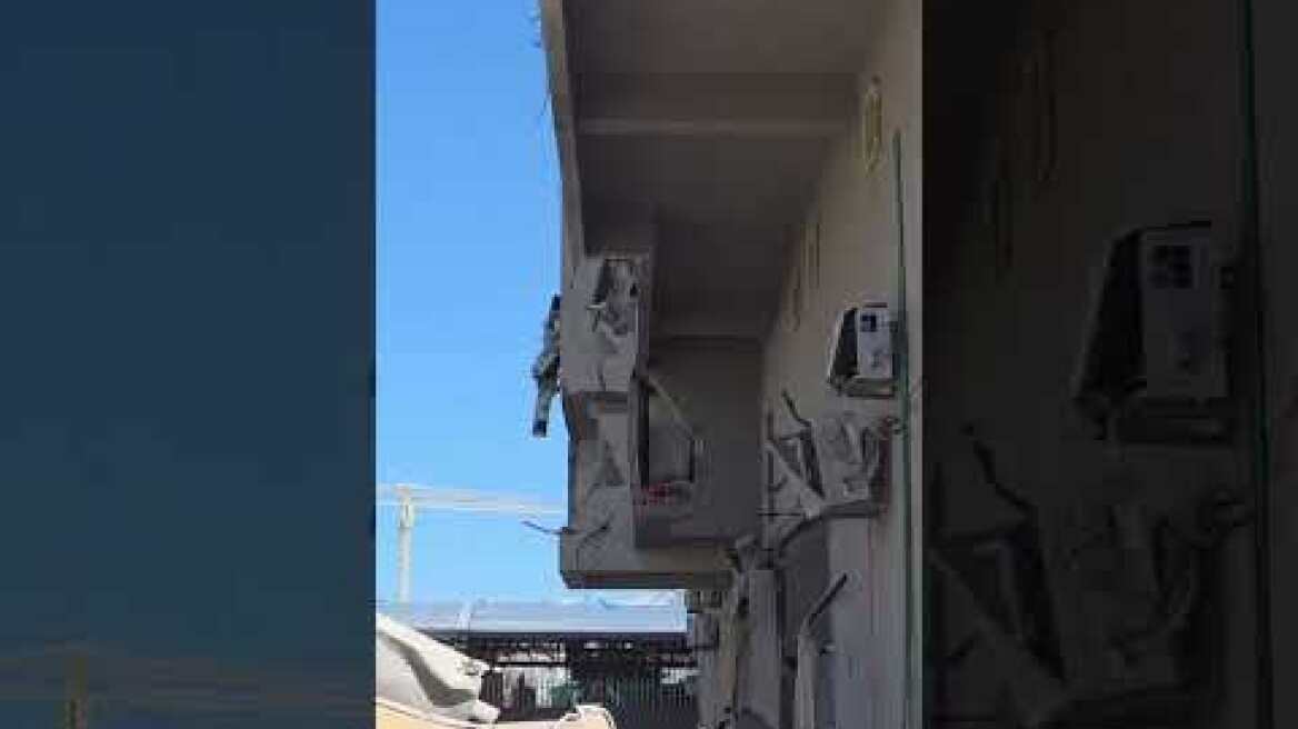 Πολυκατοικία στην Τύρο (2)