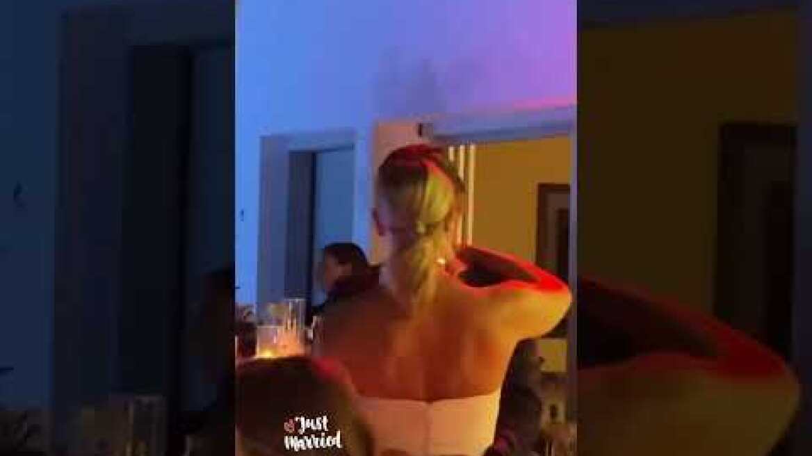 Παντρεύτηκαν Ελεονώρα Μελέτη και Θοδωρής Μαροσούλης: Ο πρώτος χορός μετά τον θρησκευτικό γάμο