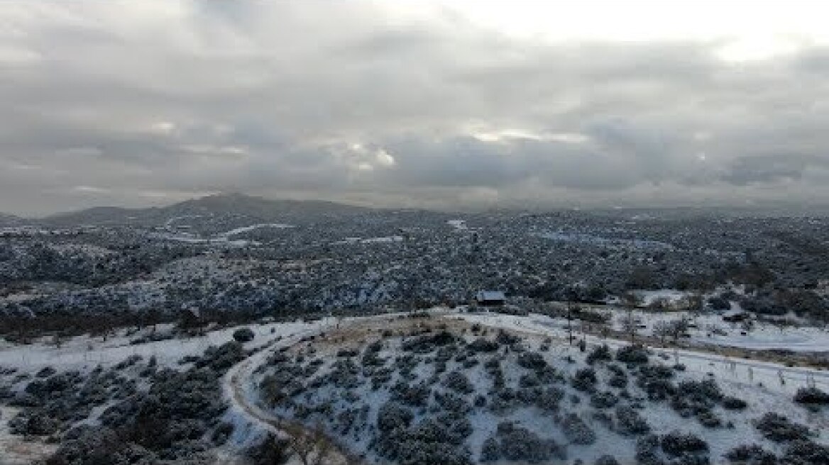 FLYING IN THE ARIZONA SNOW