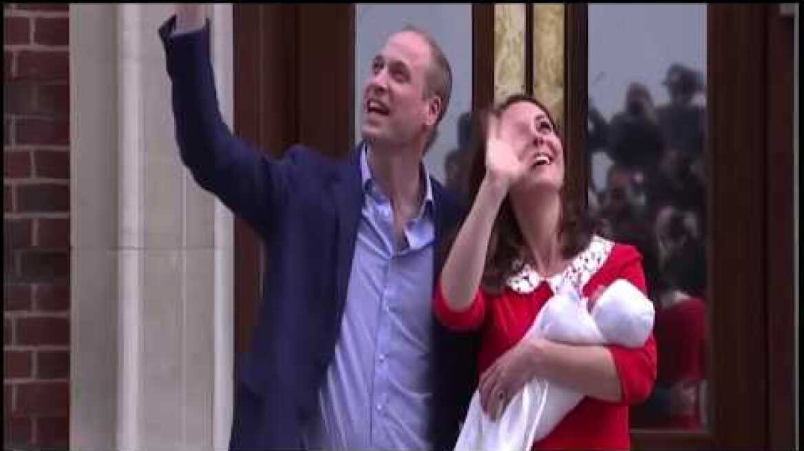 Prince William & Kate Middleton Show off New Royal Baby #3 4/23/18