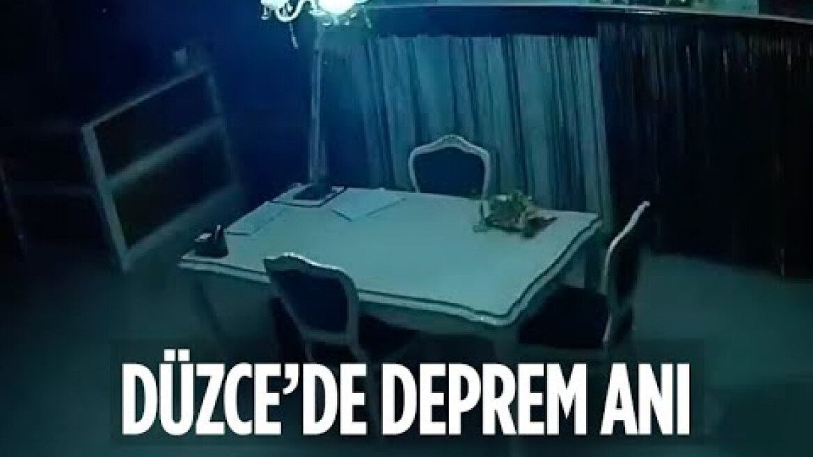 Düzce'de 5.9 Deprem Anı Kameralarda