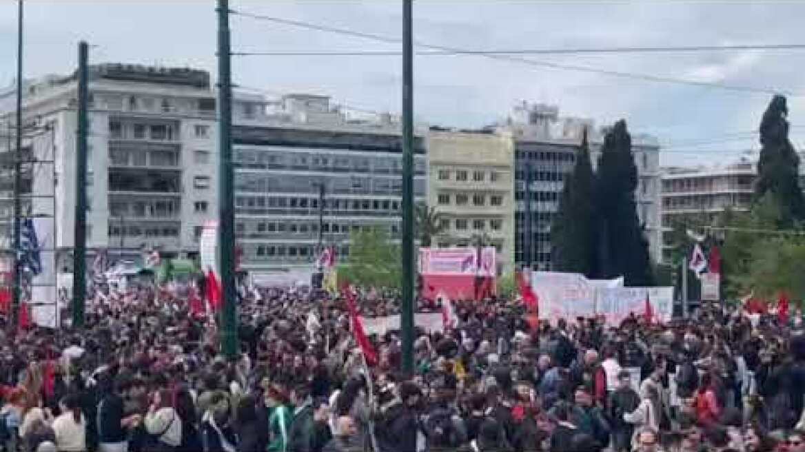 Βίντεο από το Σύνταγμα (2)