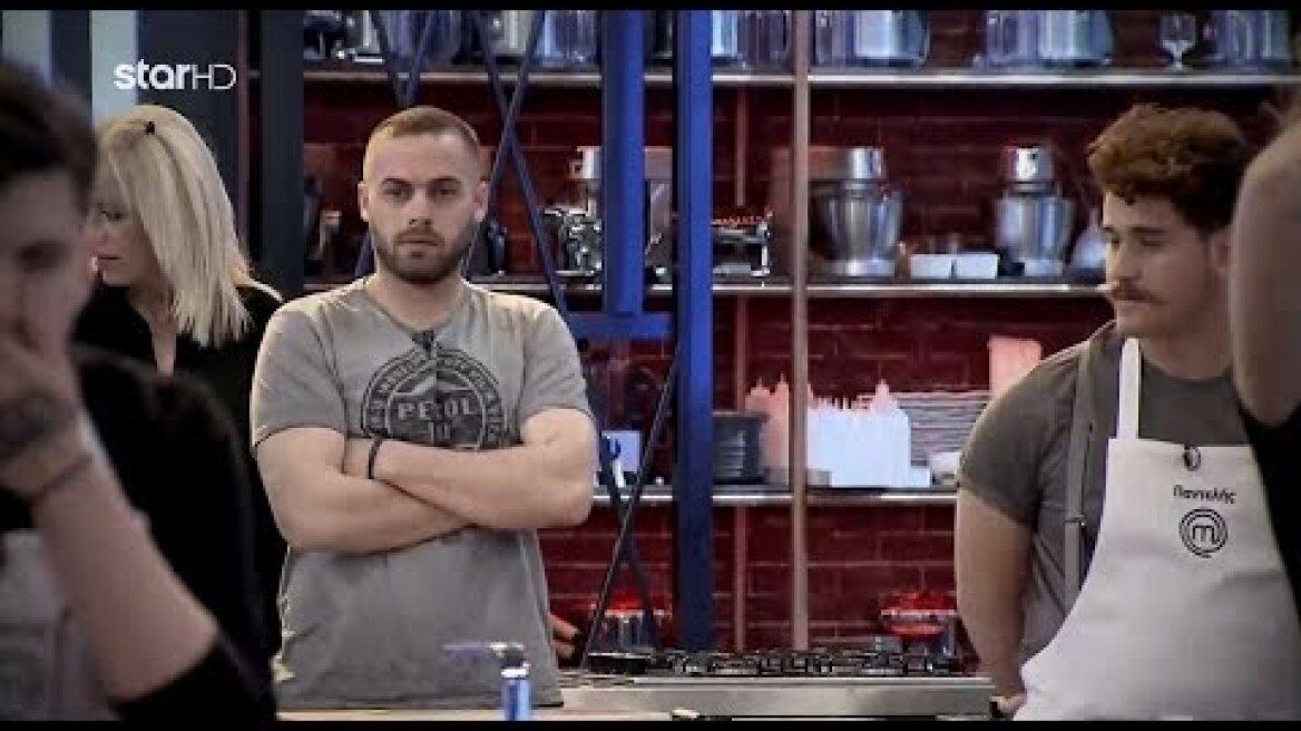 Μανώλης: "Έφυγε για να σώσει την πάρτη του".