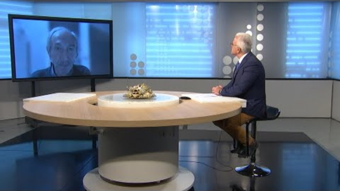 Novak već sedam sati na aerodromu u Melburnu, "od svih izuzetaka, samo je on problem"