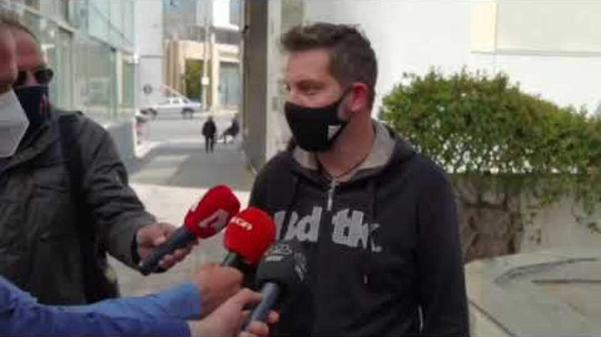 Δήλωση από άλλον ντελιβερα στην Αγία Παρασκευή για το πως κλάπηκε το εμβόλιο από συνάδελφο του!