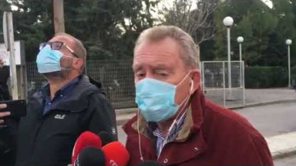 Δήμαρχος Καλυβίων Φιλίππου για έγκλημα στο Κέντρο Υγείας