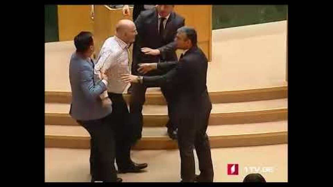 ემზარ კვიციანმა „ევროპული საქართველოს“ დეპუტატების მიერ სპიკერატის