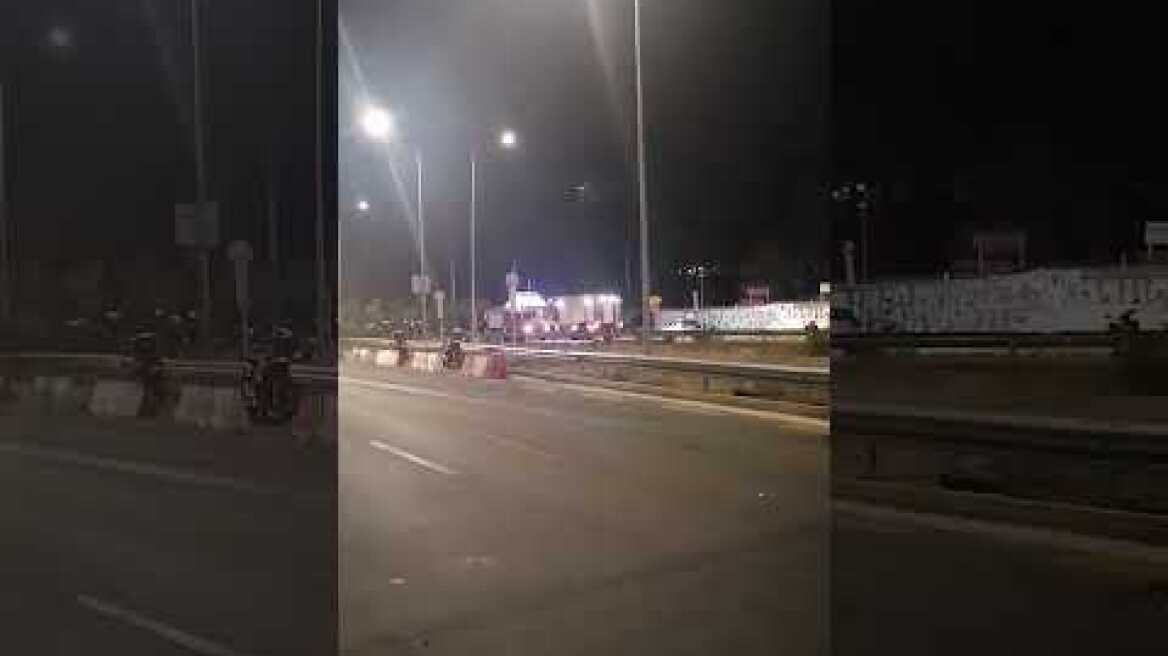 Κοινή χρήση Άλσος Βεΐκου 1 - φωτιές σε ΙΧ