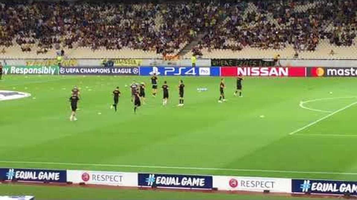 Ζέσταμα παικτών ΑΕΚ