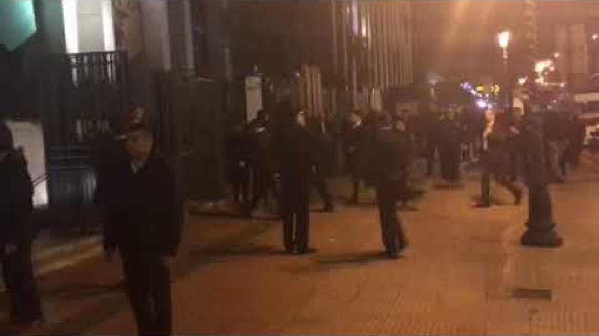 Η είσοδος του Αλέξη Τσίπρα στο Μέγαρο Μουσικής