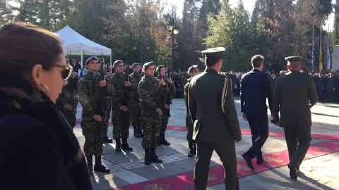 Ο Κυριάκος Μητσοτάκης στην κηδεία του υποσμηναγού Τουρούτσικα