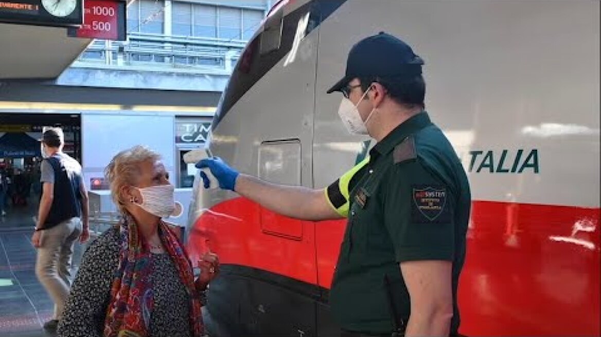 Fase 3, parte il primo treno veloce Torino-Reggio Calabria: "Finalmente"