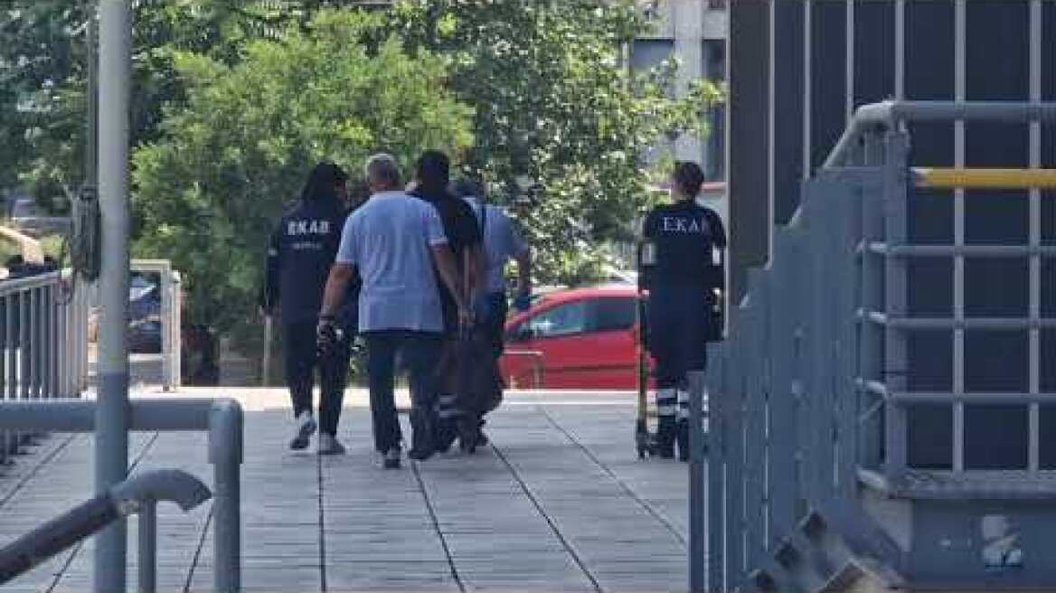 Θεσσαλονίκη: Κατηγορούμενος κατέρρευσε μετά την απολογία