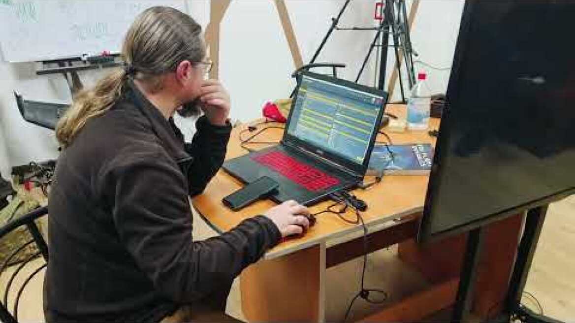 To protothema.gr στην καρδιά των ουκρανικών drones 9