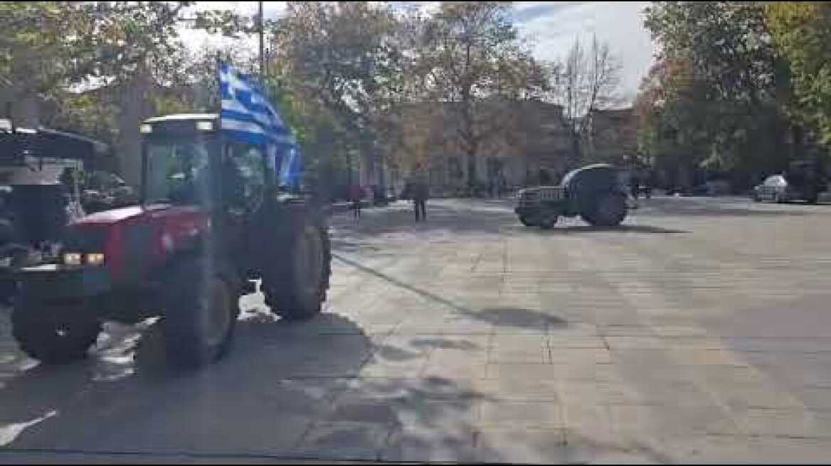 Συλλαλητήριο με τρακτέρ στην Ελασσόνα (2)