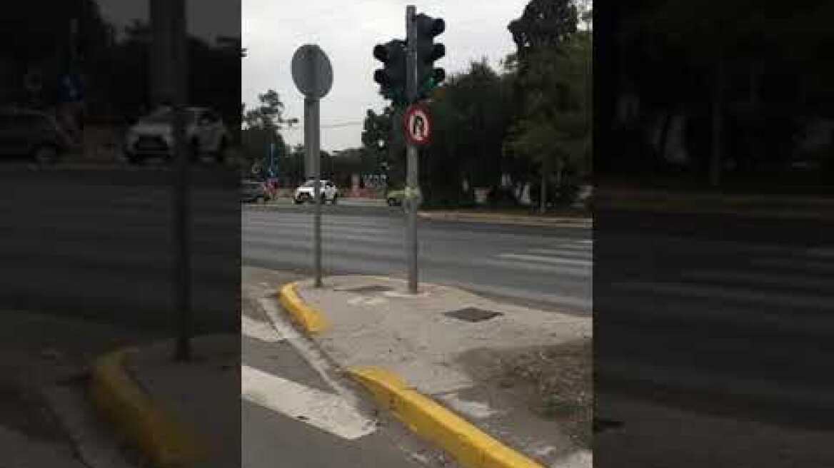 Επιχείρηση εξουδετέρωσης βόμβας του Β΄ Παγκοσμίου Πολέμου - Κλειστή η Ποσειδώνος