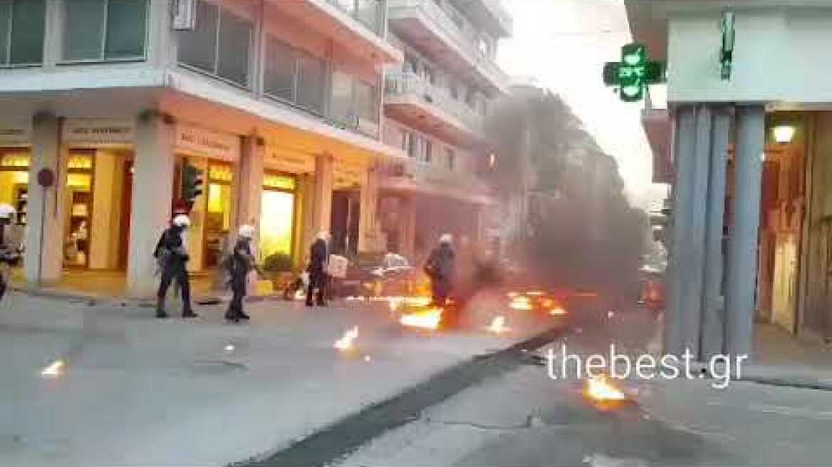 Επεισόδια στην πορεία για τον Παύλο Φύσσα στην Πάτρα