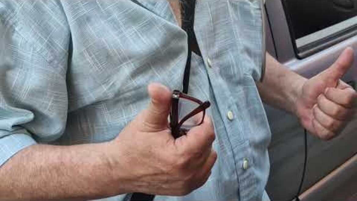 ον έσερναν με ανοιχτή πόρτα για τέσσερα χιλιόμετρα