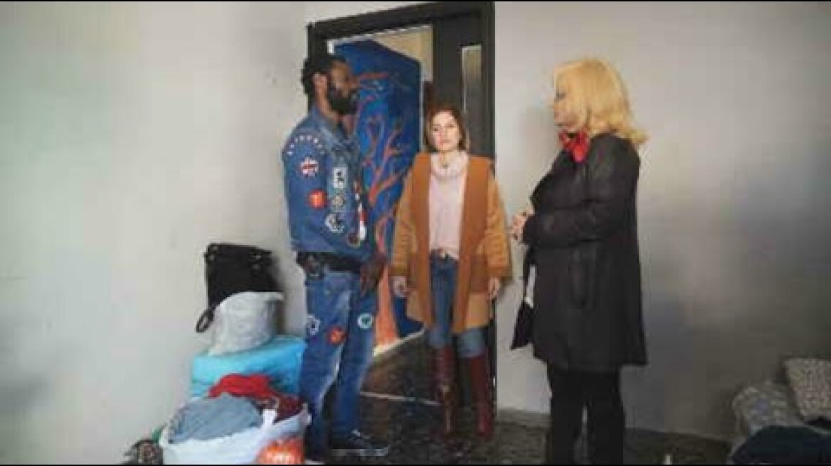 Ο ΠΑΤΕΡΑΣ ΤΗΣ ΒΑΛΕΝΤΙΝ ΤΕΤ Α ΤΕΤ ΜΕ ΤΗΝ ΑΓΓΕΛΙΚΗ…