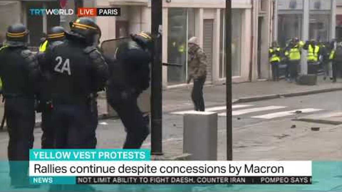 'Yellow Vests' march in Paris in ninth round of protests