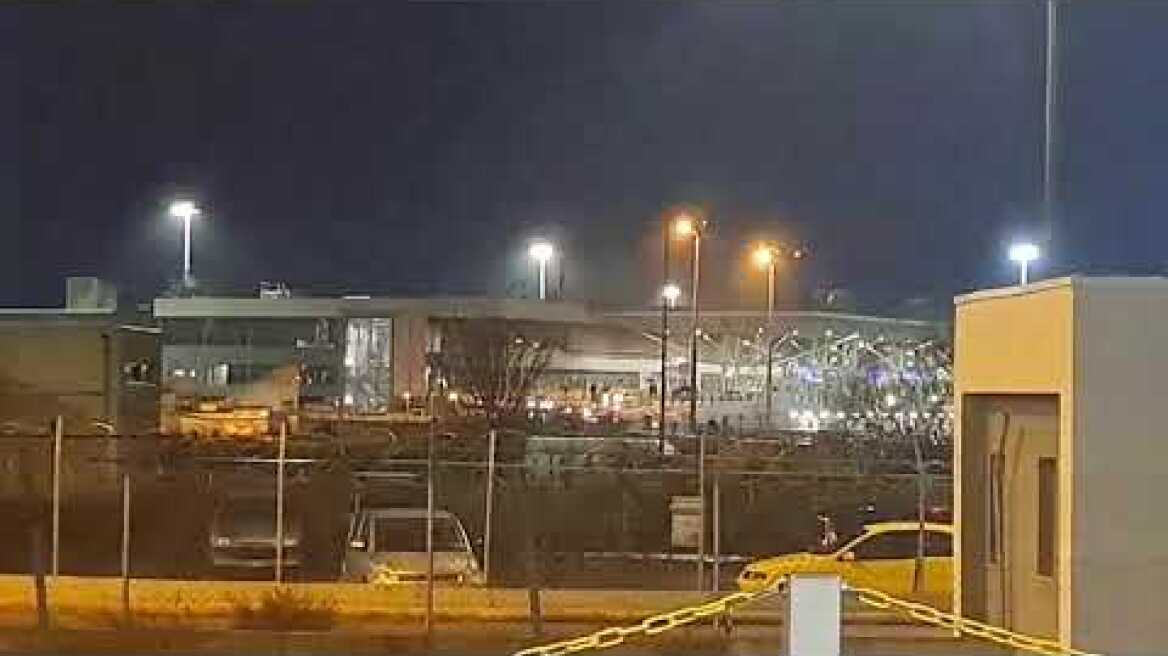 Η μηχανοκίνητη πομπή των δικών του ΠΑΟΚ για τις 7 σορούς προς το γήπεδο της Τούμπας