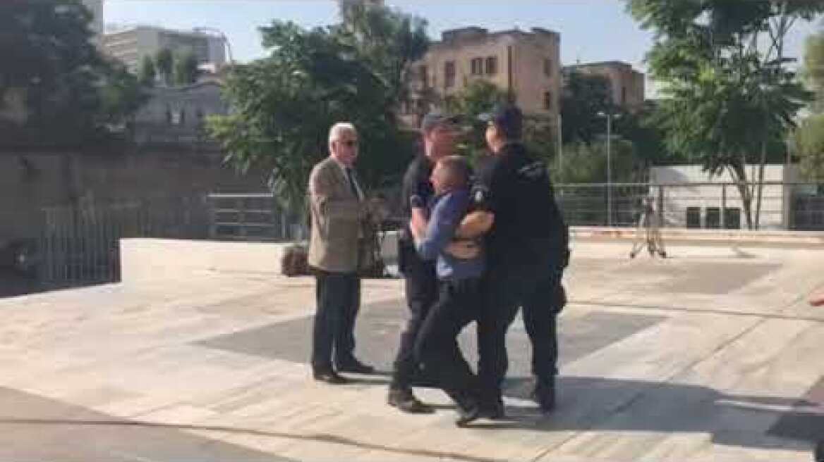 Μικτό Ορκωτό δίκη Ζέμπερη